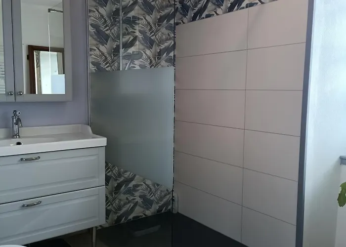 Chez Nathalie, A L'ancienne Ecole! * La Serre (Aveyron)