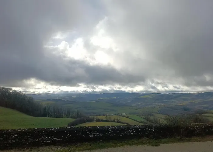 Habitación en casa particular Chez Nathalie, A L'ancienne Ecole!